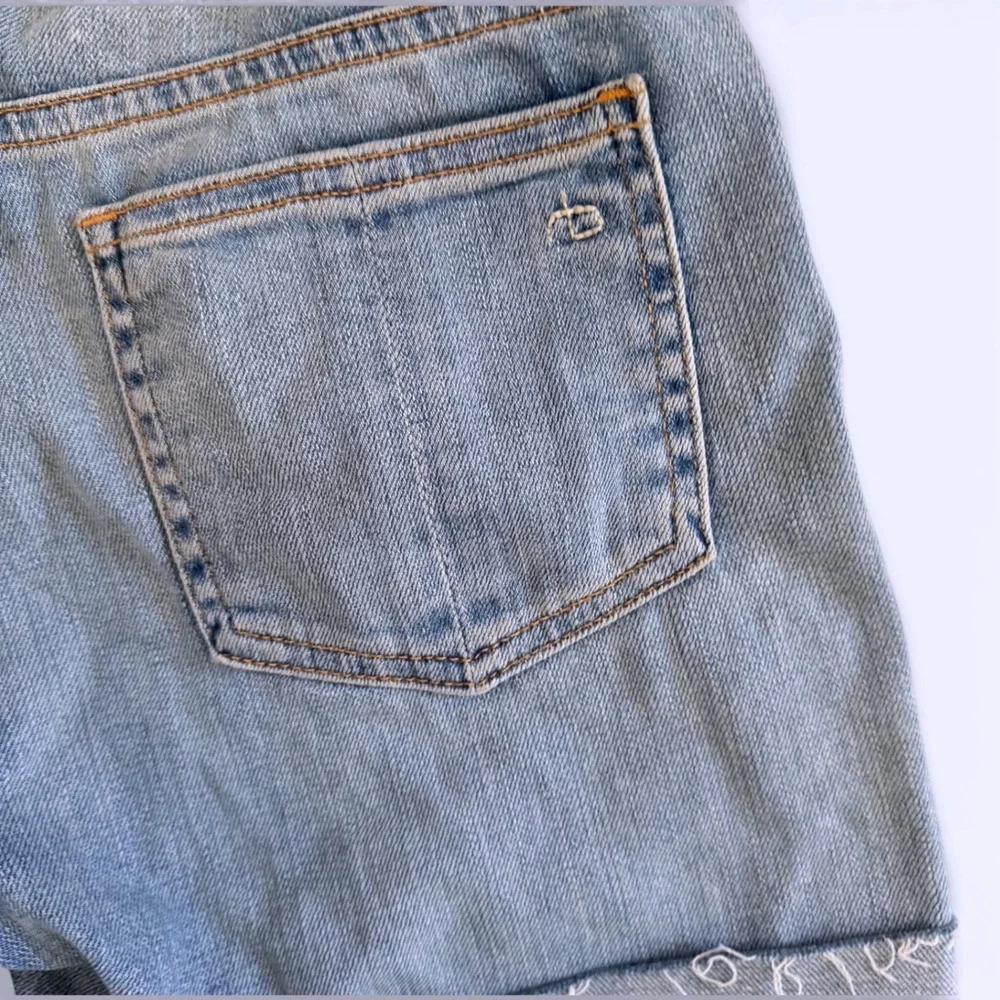 Rag‎ & Bone Light Wash Cuffed Jean Shorts 24 Blue Denim Low Rise Wiley Casual